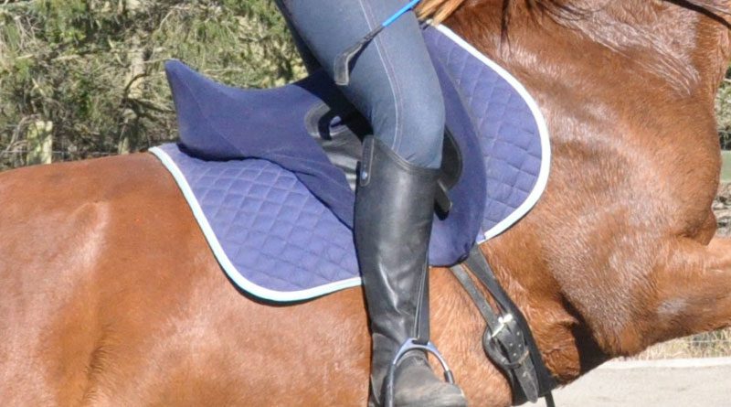 Can you jump in a dressage saddle?